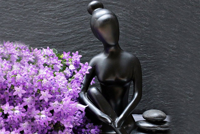 Statue zen, #energeticienne, #lithotherapeute, #morbilan56#Landevant, #harmonisation émotionnelle
